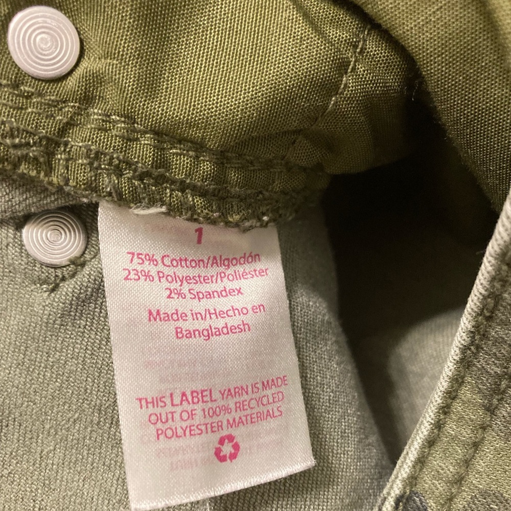 No Boundaries | Juniors High Rise Sculpting Skinny Camo Jeans - Picture 6 of 6